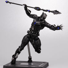 Carica l'immagine nel visualizzatore di Gallery, Sentinel Fighting Armor Black Panther
