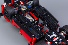 Carica l'immagine nel visualizzatore di Gallery, Ferrari 488 GTE “AF Corse #51” - 7aleon