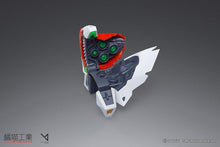 Carica l'immagine nel visualizzatore di Gallery, TEKKAMAN BLADE Dboy Action Figure - 7aleon