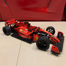 Carica l'immagine nel visualizzatore di Gallery, Technical Sport Cars Formula F1 - 7aleon