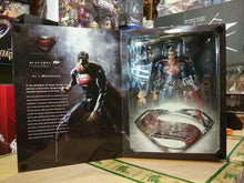 Carica l'immagine nel visualizzatore di Gallery, Superman Play Arts Kai - 7aleon