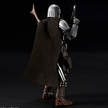 Carica l'immagine nel visualizzatore di Gallery, The Mandalorian Beskar Armor Bandai - 7aleon