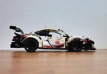 Carica l'immagine nel visualizzatore di Gallery, Porsche 911 RSR - 7aleon