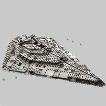 Carica l&#39;immagine nel visualizzatore di Gallery, Millennium Imperial Spaceship Star Wars - 7aleon
