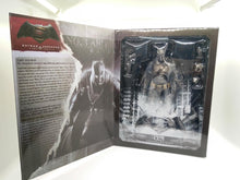 Carica l&#39;immagine nel visualizzatore di Gallery, Armored Batman Edition 2 Play Arts Kai - 7aleon
