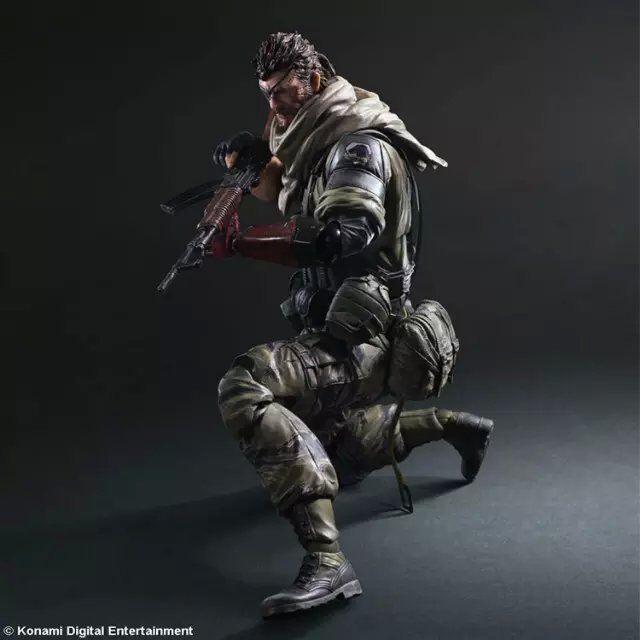 Metal Gear Solid Venom Snake Play Arts Kai - 7aleon